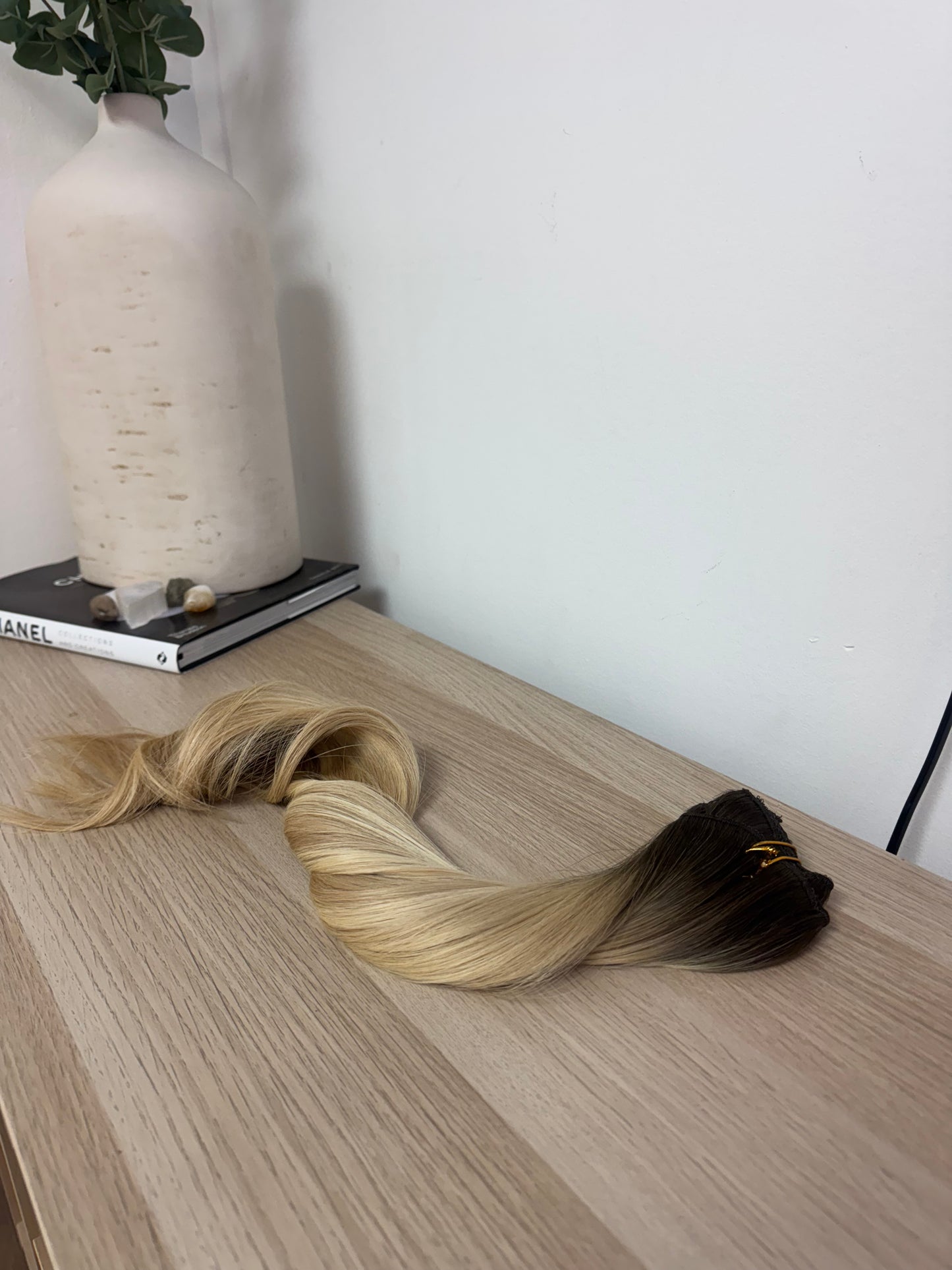 22” CLIP IN ROOTED BLONDIE