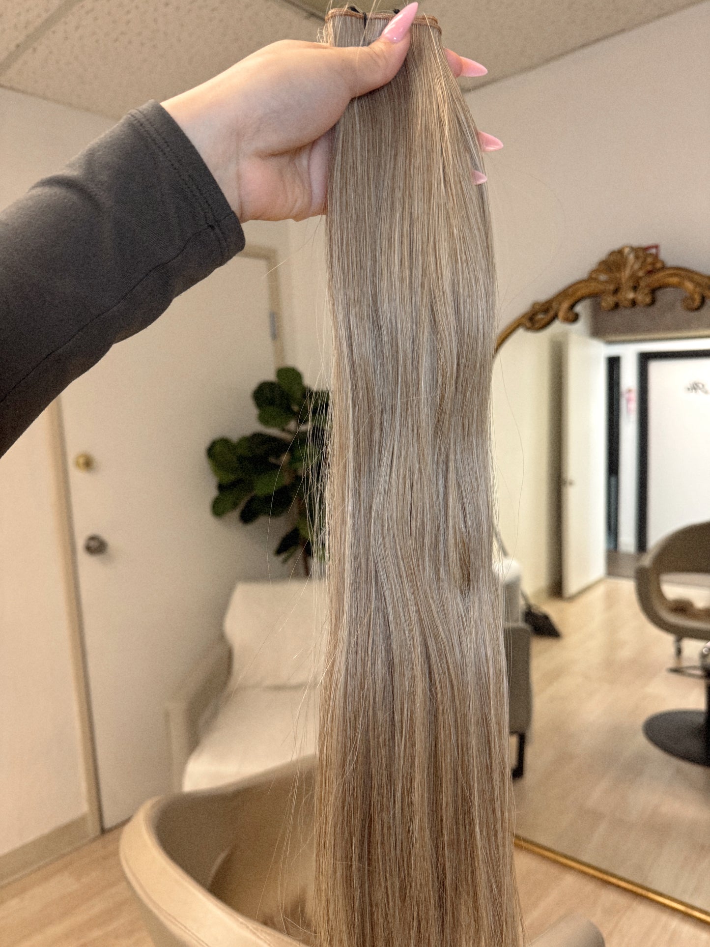 24” Sew in blondes/highlights